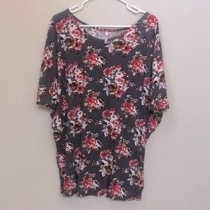 Floral short sleeve dolman top